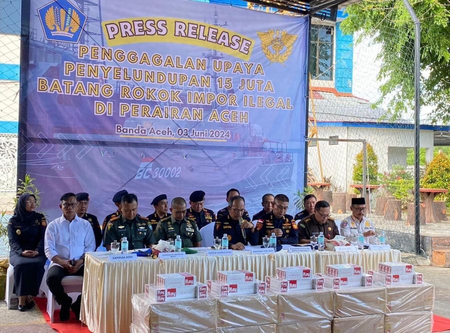Bea Cukai Gagalkan Dua Upaya Penyelundupan Rokok Ilegal di Perairan Aceh