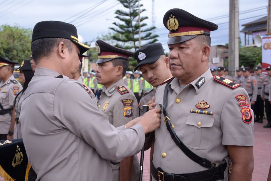 Kapolres Langsa Pimpin Sertijab Kabag SDM dan 3 Kapolsek