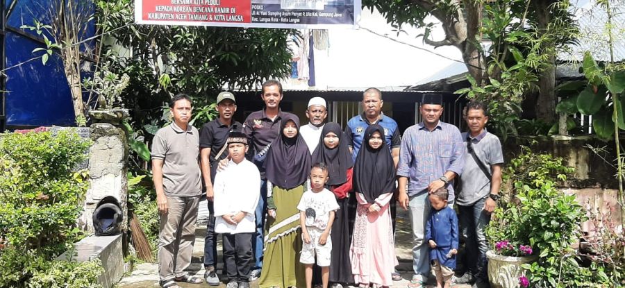 Peringati HUT Ke 1, DPC PWRI Kota Langsa Santuni Anak Yatim dan Dirikan Posko Bantuan Banjir