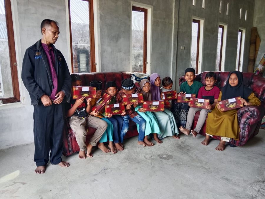 Milad yang ke-13, FP2GB Kota Langsa Santuni Anak Yatim