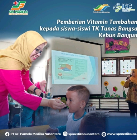 Pemberian Vitamin dan Sosialisasi Pencegahan Stunting di TK Tunas Bangsa Kebun Bangun