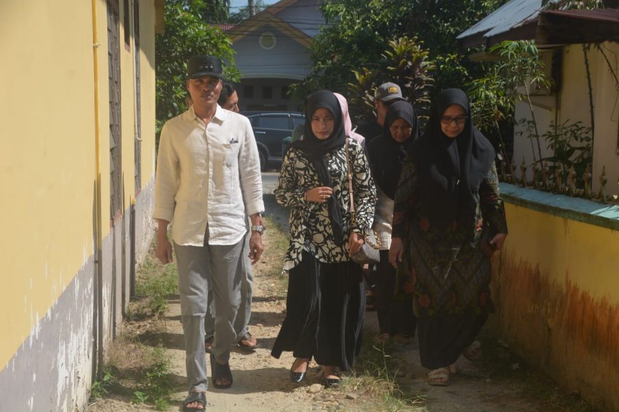 Pj Walikota Langsa Kunjungi Anak Asuh Stunting
