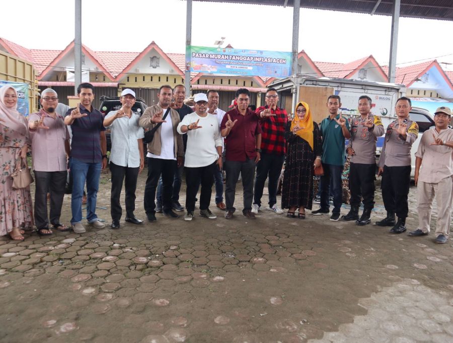 Pj. Walikota Langsa Tinjau Pasar Murah