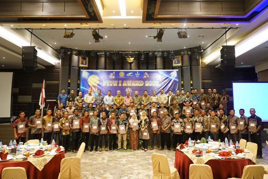 PTPN 1 Sosialisasi Adendum PKB Periode 2022-2023 dan Pemberian Penghargaan Kepada Karyawan