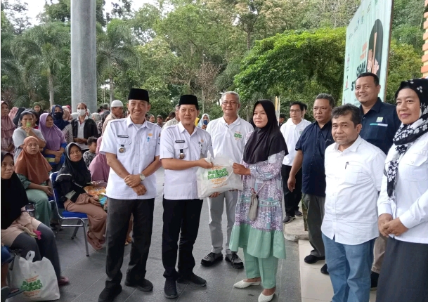 PTPN IV Regional 4 Selenggarakan Program Rutin, Kegiatan Pasar Murah