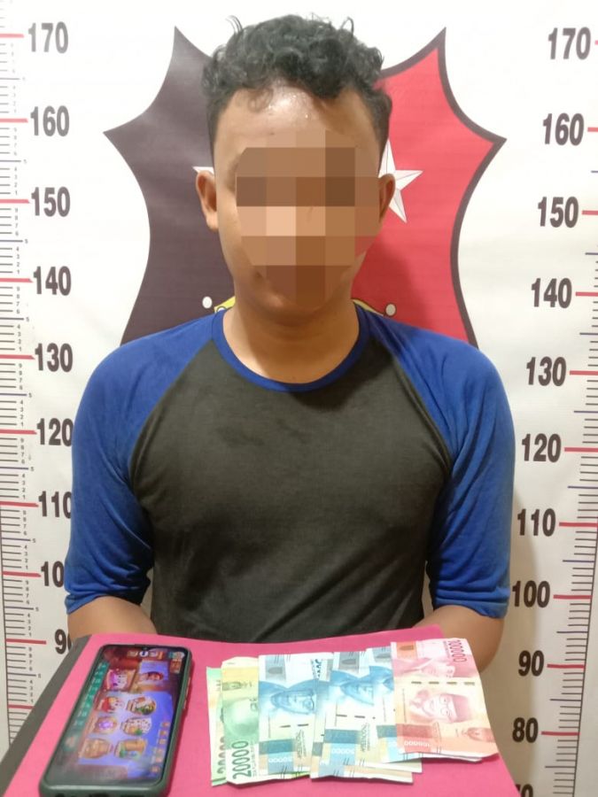 Reskrim Polres Langsa Tangkap Tersangka Judi Online di Geudubang Aceh